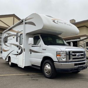2014 Thor Motor Coach Four Winds 22E